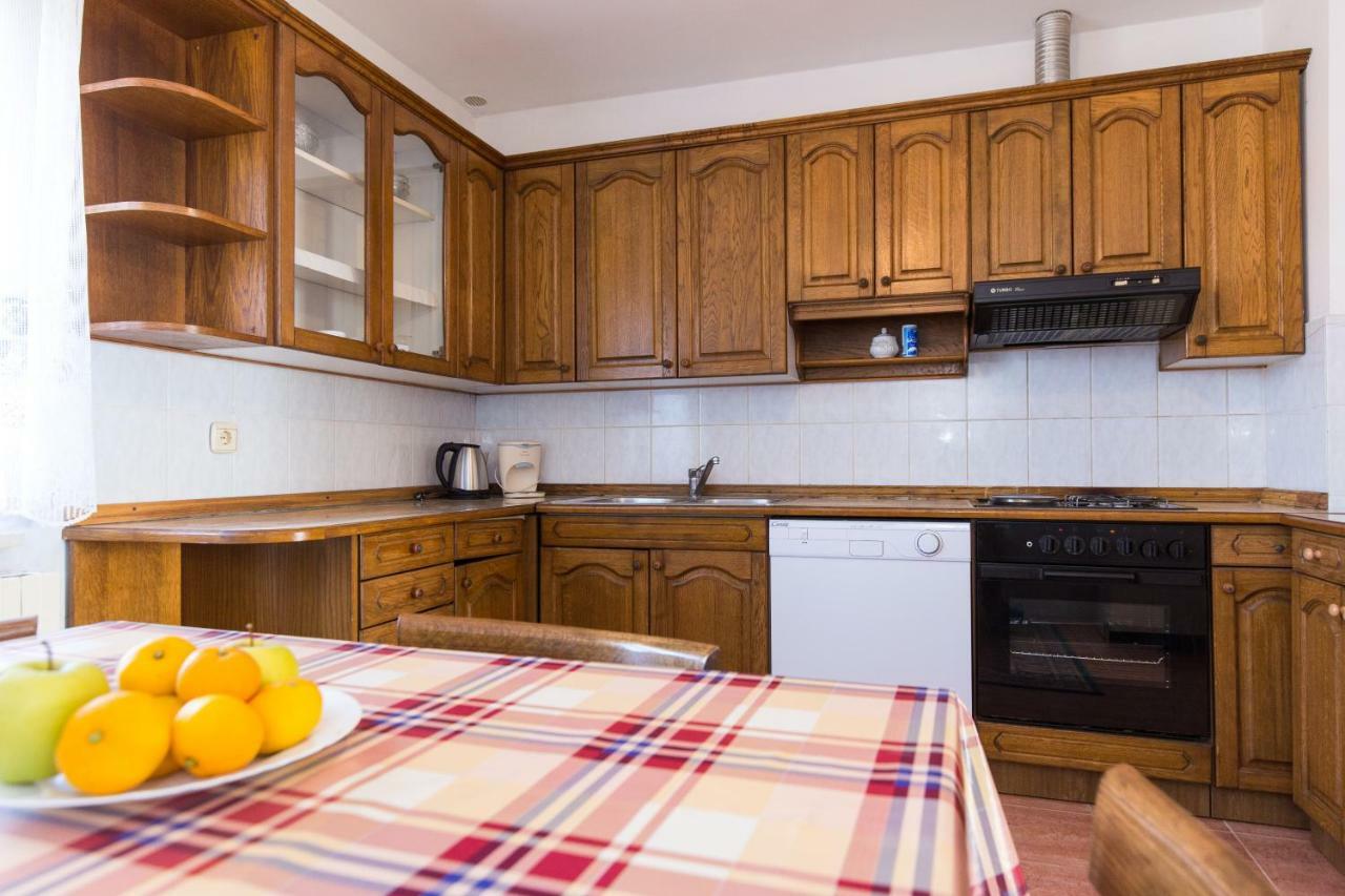 Apartment Pavacic Krk Town Buitenkant foto