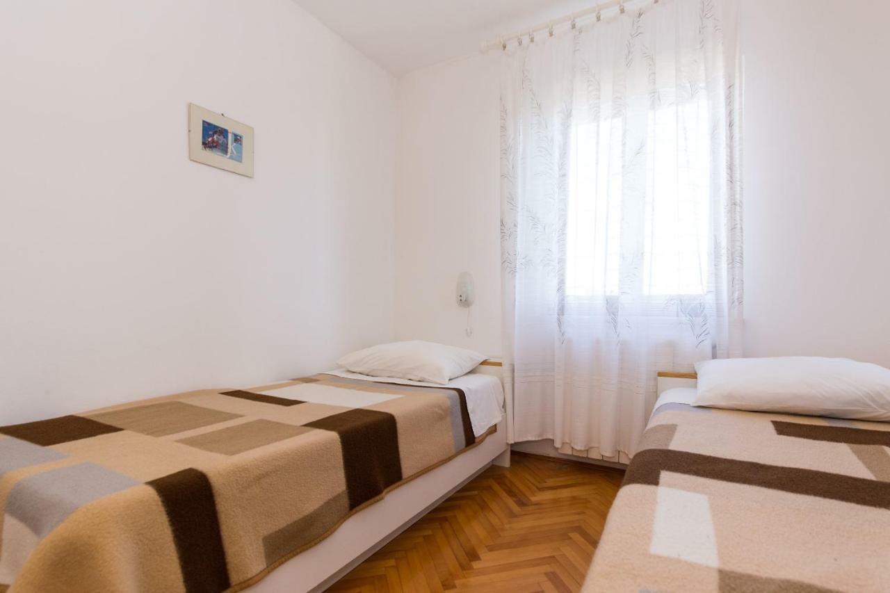 Apartment Pavacic Krk Town Buitenkant foto